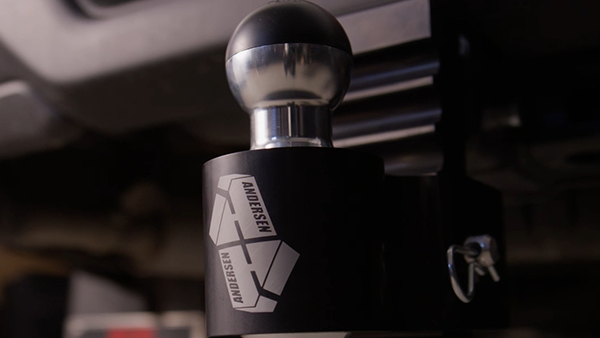 7 Warning Signs Your Hitch Needs Replacement (And What to Do) - Andersen Hitches