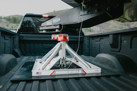 Andersen Hitches Ultimate 5th Wheel Connection 3220 with Anti Slip Kit on a truck bed.
