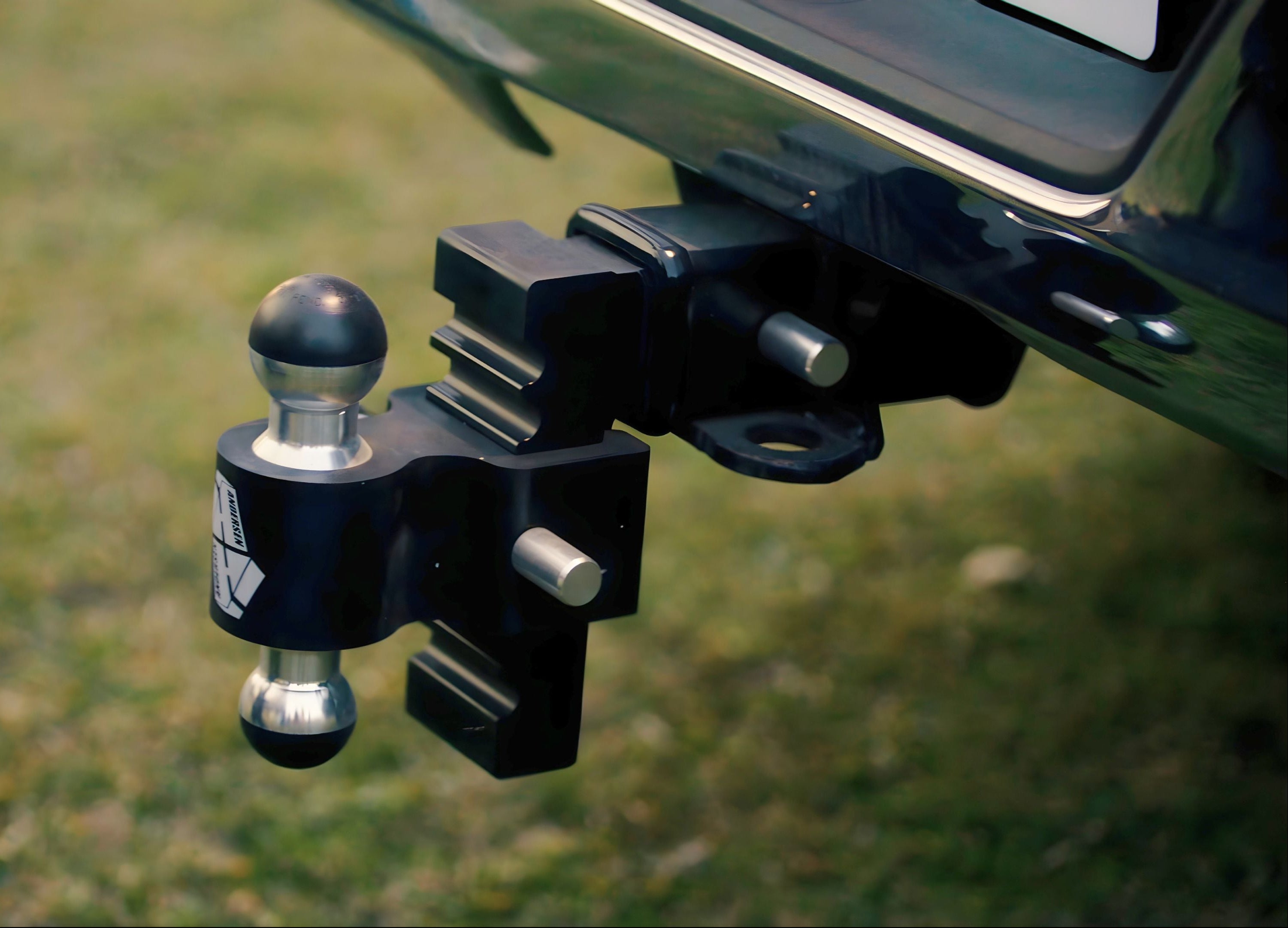 Black Anodized Rapid Hitch further view